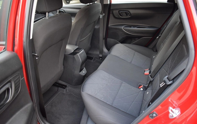 Hyundai Bayon cena 89900 przebieg: 13900, rok produkcji 2023 z Nowe Brzesko małe 466